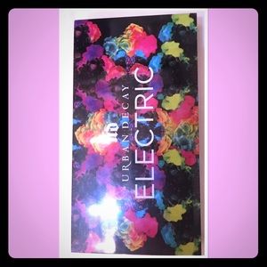 Urban Decay Electric Palette